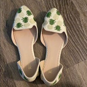 Pineapple print flats size 7.5